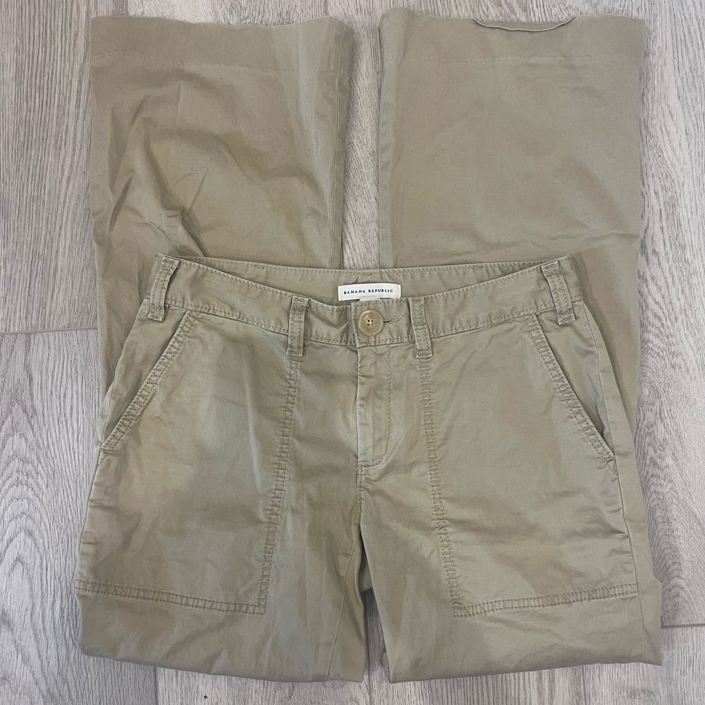 y2k banana republic tan flared mid rise cargos ❤︎︎